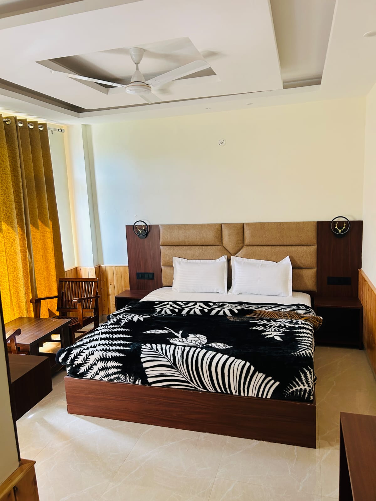 Premium Room